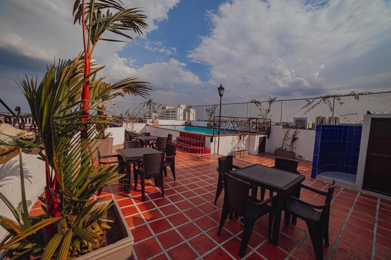 Hotel Metropolis Plaza Cali