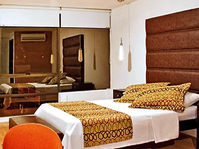 Hotel Metropolis Plaza Cali