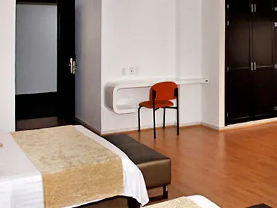 Hotel Metropolis Plaza Cali