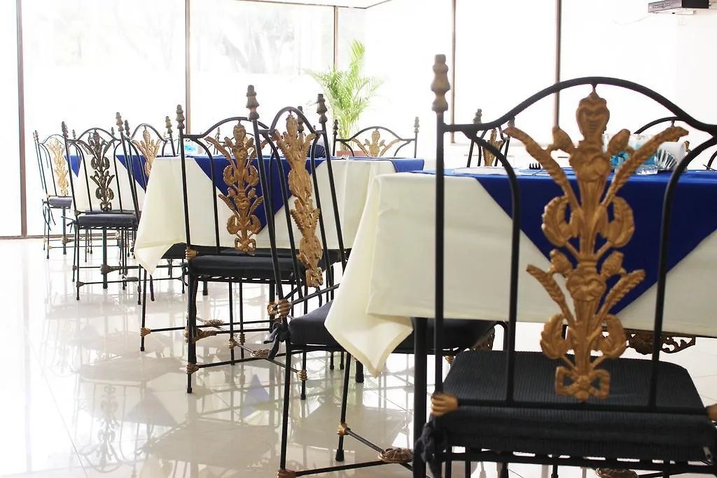***  Hotel Metropolis Plaza Cali Colombia