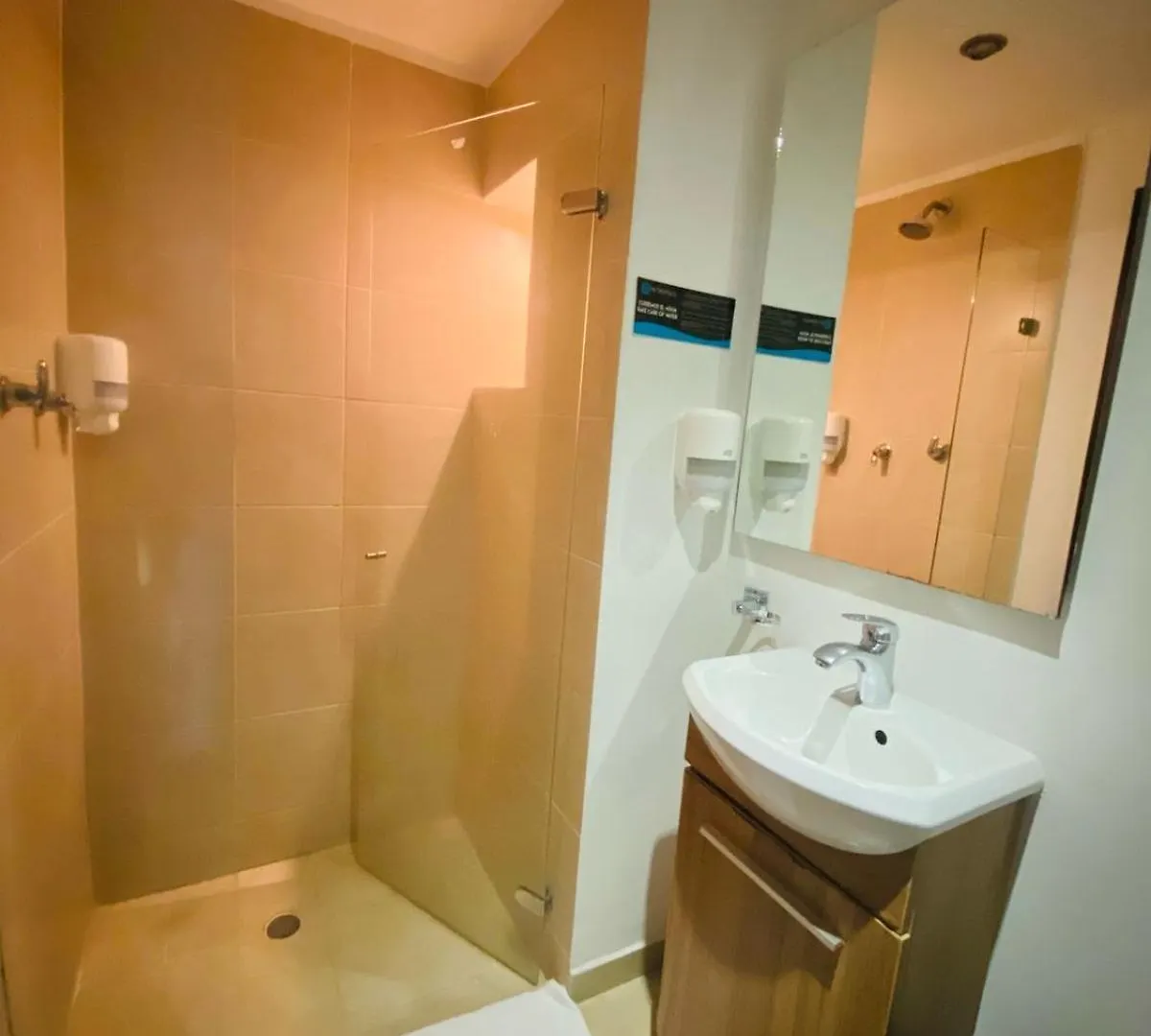 Hotel Metropolis Plaza Cali Colombia