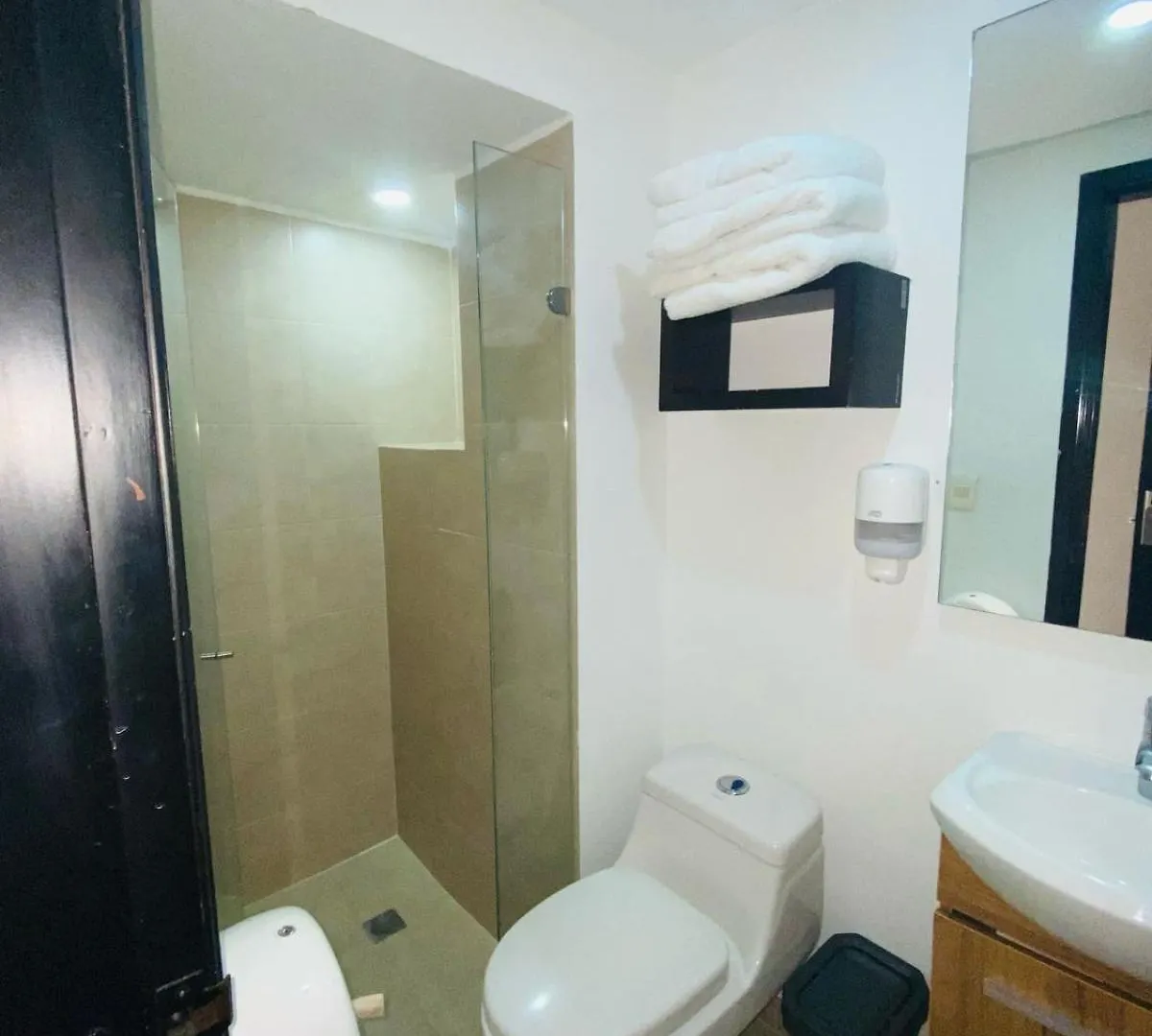 Hotel Metropolis Plaza Cali