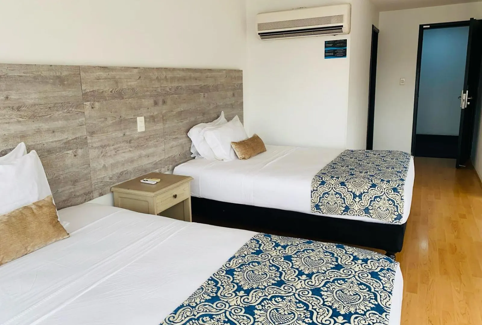 Hotel Metropolis Plaza Cali
