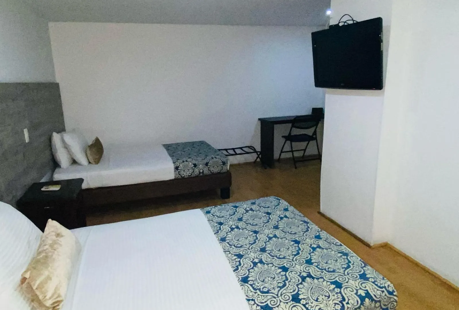 Hotel Metropolis Plaza Cali
