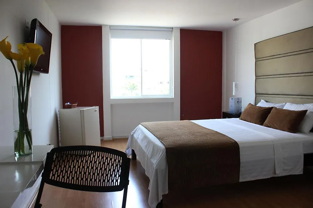 Hotel Metropolis Plaza Cali 3*,